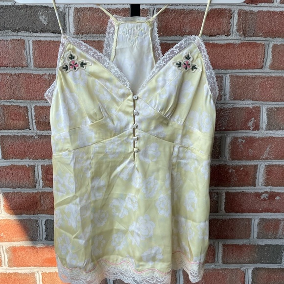 NWT FREE PEOPLE INTIMATELY LEMON CUSTARD EMBROIDERED NIGHT SPECIAL CAMI XS - Picture 1 of 7